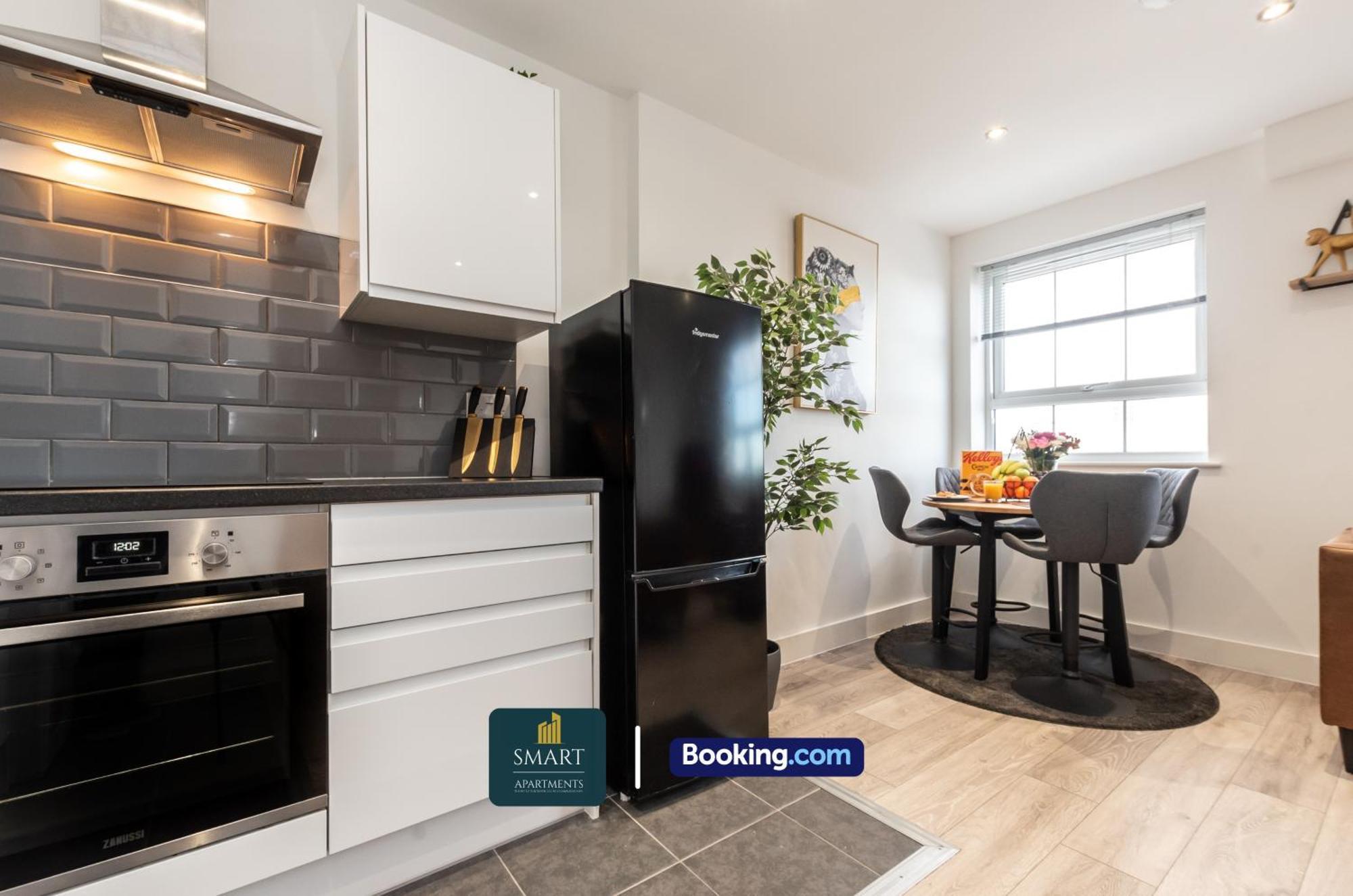 Relaxing Atlantic Mansions By Smart Apartments Short Lets & Serviced Accommodation Apartment Southampton With Free Wifi Экстерьер фото