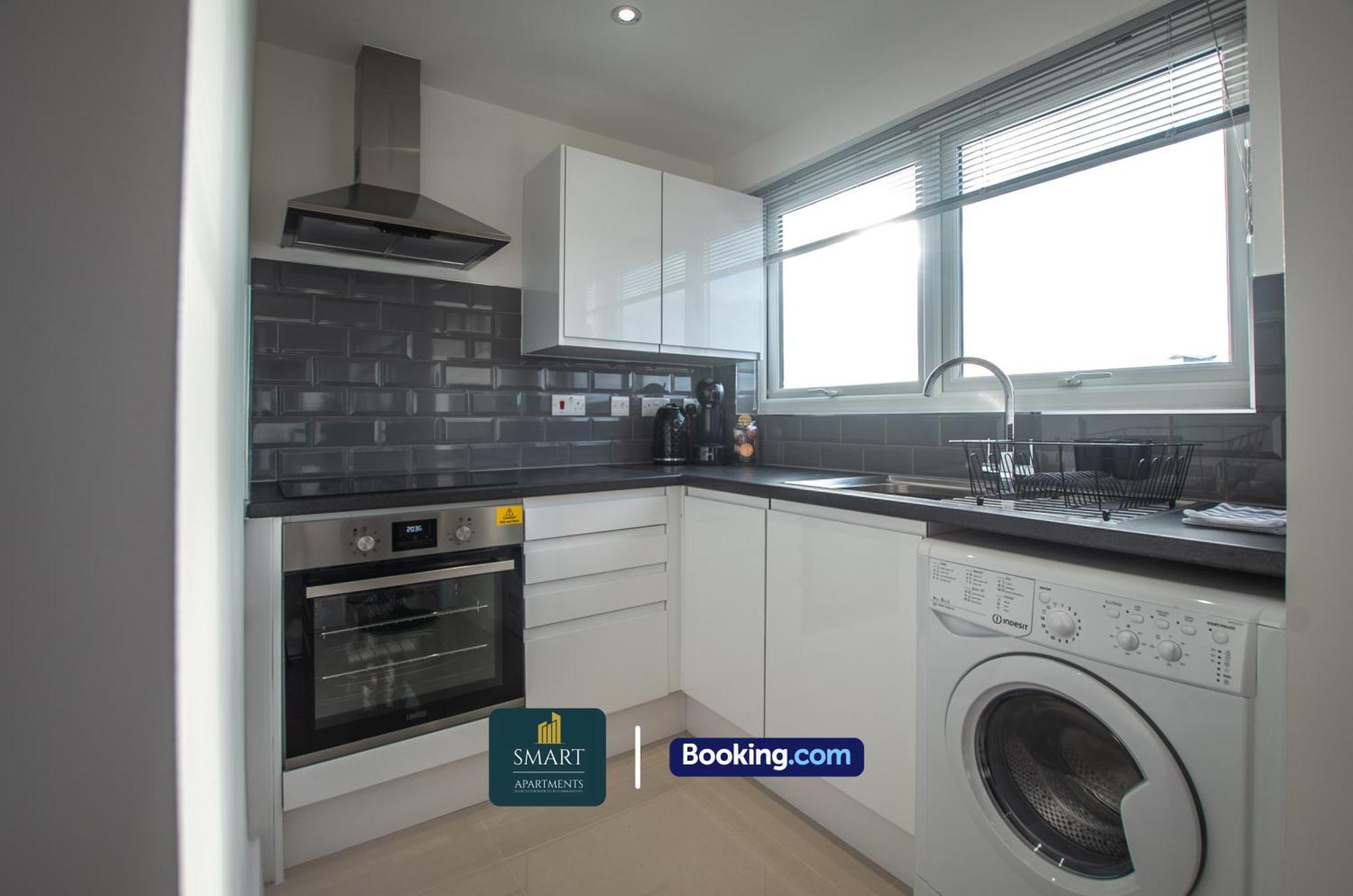 Relaxing Atlantic Mansions By Smart Apartments Short Lets & Serviced Accommodation Apartment Southampton With Free Wifi Экстерьер фото